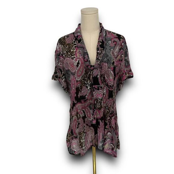 Y2K Sunny Leigh Plisse Paisley Print Short Sleeve Button Up Shirt, Tie Neck - Picture 2 of 6